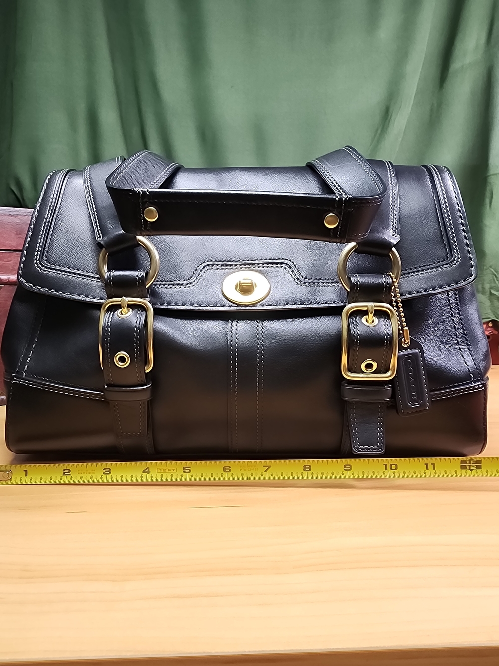 バッグ Coach Hamptons Turnlock Leather Tote y2k Vintage Coach Hamptons Turnlock Tote/Shoulder Bag - Gem